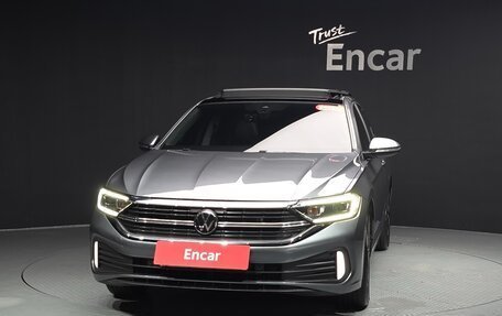 Volkswagen Jetta VII, 2024 год, 2 480 000 рублей, 2 фотография