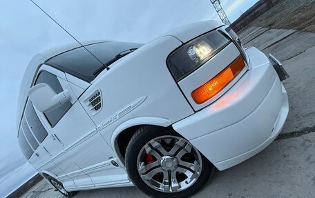 GMC Savana I, 2013 год, 5 000 000 рублей, 7 фотография