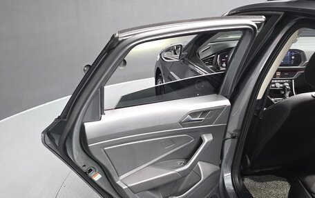 Volkswagen Jetta VII, 2024 год, 2 480 000 рублей, 23 фотография