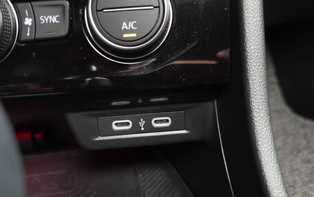 Volkswagen Jetta VII, 2024 год, 2 480 000 рублей, 31 фотография