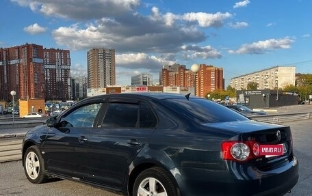 Volkswagen Jetta VI, 2006 год, 560 000 рублей, 2 фотография