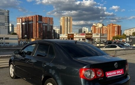 Volkswagen Jetta VI, 2006 год, 560 000 рублей, 7 фотография