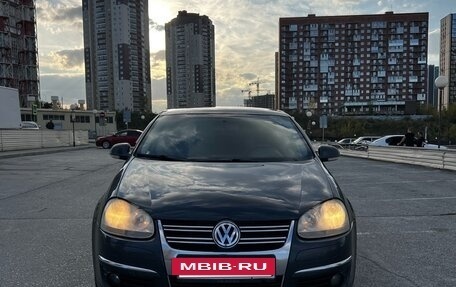 Volkswagen Jetta VI, 2006 год, 560 000 рублей, 10 фотография