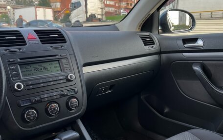 Volkswagen Jetta VI, 2006 год, 560 000 рублей, 19 фотография