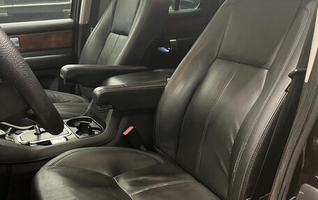 Land Rover Discovery IV, 2012 год, 1 900 000 рублей, 11 фотография