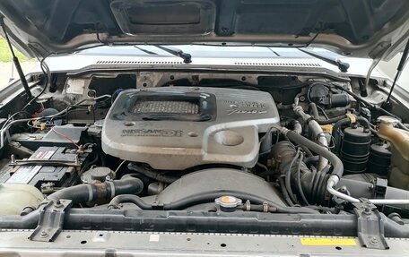 Nissan Patrol, 2000 год, 560 000 рублей, 9 фотография