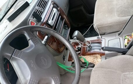 Nissan Patrol, 2000 год, 560 000 рублей, 8 фотография