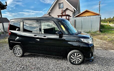 Toyota Roomy I, 2017 год, 826 000 рублей, 2 фотография