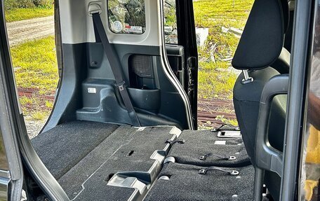 Toyota Roomy I, 2017 год, 826 000 рублей, 9 фотография