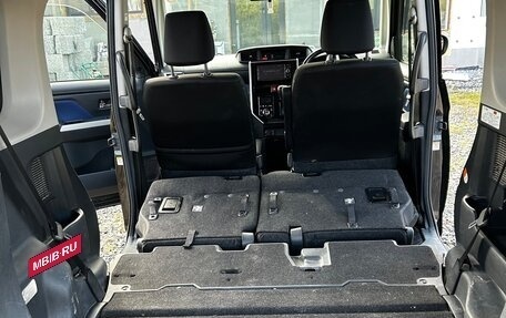 Toyota Roomy I, 2017 год, 826 000 рублей, 10 фотография