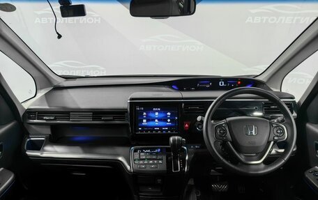 Honda Stepwgn IV, 2019 год, 2 750 000 рублей, 9 фотография