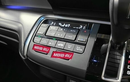 Honda Stepwgn IV, 2019 год, 2 750 000 рублей, 25 фотография