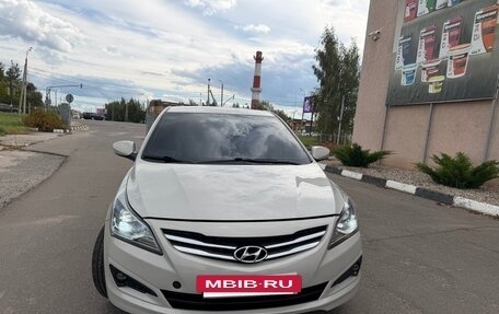 Hyundai Solaris II рестайлинг, 2014 год, 750 000 рублей, 2 фотография