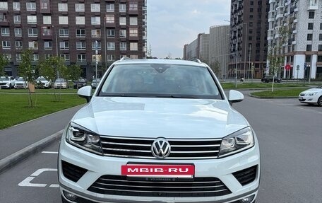 Volkswagen Touareg III, 2015 год, 3 450 000 рублей, 2 фотография