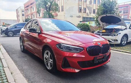 BMW 1 серия, 2023 год, 1 100 000 рублей, 2 фотография