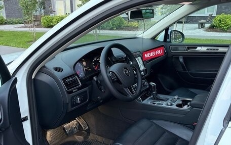 Volkswagen Touareg III, 2015 год, 3 450 000 рублей, 13 фотография