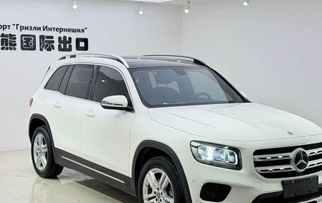 Mercedes-Benz GLB, 2022 год, 2 035 000 рублей, 2 фотография
