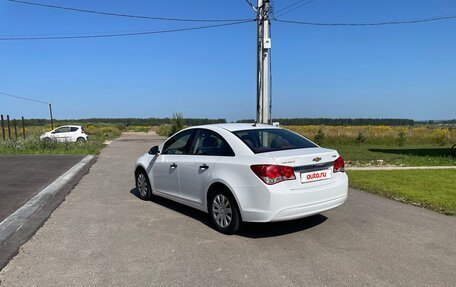 Chevrolet Cruze II, 2013 год, 635 000 рублей, 2 фотография