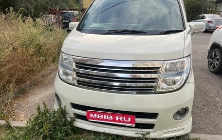 Nissan Elgrand III, 2007 год, 1 200 000 рублей, 4 фотография