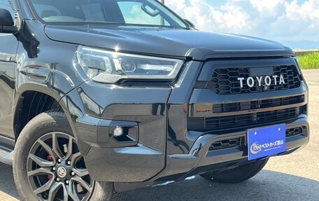 Toyota Hilux VIII, 2023 год, 4 400 000 рублей, 3 фотография
