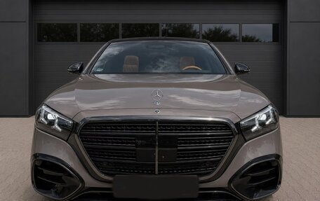 Mercedes-Benz S-Класс, 2026 год, 27 700 000 рублей, 2 фотография