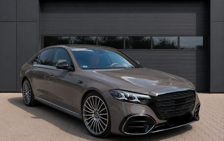 Mercedes-Benz S-Класс, 2026 год, 27 700 000 рублей, 3 фотография