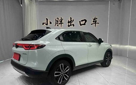 Honda Vezel, 2023 год, 1 830 000 рублей, 4 фотография