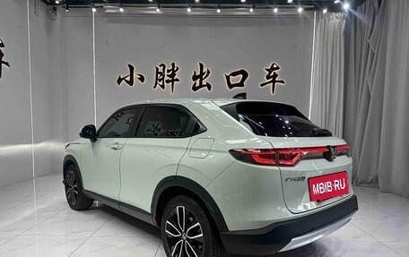 Honda Vezel, 2023 год, 1 830 000 рублей, 5 фотография