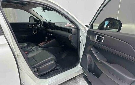 Honda Vezel, 2023 год, 1 830 000 рублей, 14 фотография