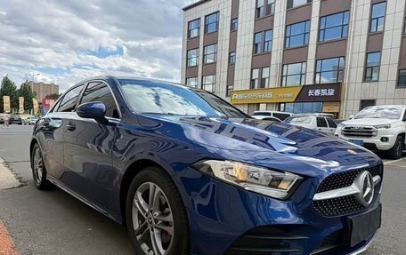 Mercedes-Benz A-Класс, 2022 год, 1 554 000 рублей, 6 фотография