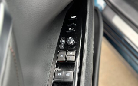 Toyota Camry, 2018 год, 2 850 000 рублей, 12 фотография