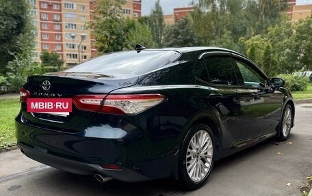 Toyota Camry, 2018 год, 2 850 000 рублей, 7 фотография