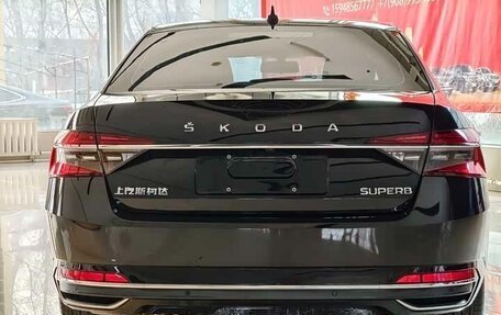 Skoda Superb III рестайлинг, 2023 год, 1 850 030 рублей, 5 фотография
