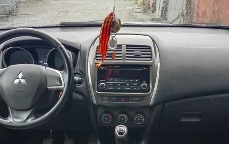 Mitsubishi ASX I рестайлинг, 2013 год, 1 000 000 рублей, 16 фотография