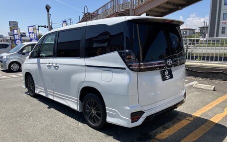 Toyota Voxy, 2025 год, 5 350 000 рублей, 3 фотография