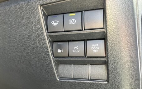 Toyota Voxy, 2025 год, 5 350 000 рублей, 11 фотография