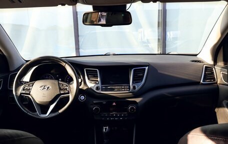 Hyundai Tucson III, 2016 год, 2 099 000 рублей, 17 фотография