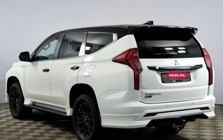 Mitsubishi Montero Sport, 2022 год, 3 498 000 рублей, 7 фотография