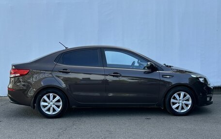 KIA Rio III рестайлинг, 2016 год, 990 000 рублей, 4 фотография