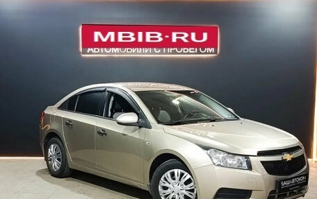 Chevrolet Cruze II, 2011 год, 645 000 рублей, 3 фотография