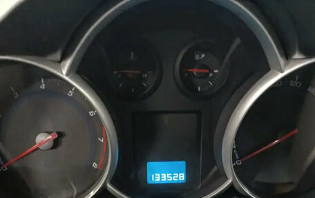 Chevrolet Cruze II, 2011 год, 645 000 рублей, 9 фотография
