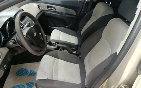 Chevrolet Cruze II, 2011 год, 645 000 рублей, 13 фотография