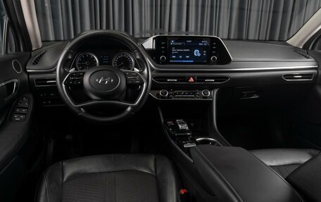 Hyundai Sonata VIII, 2020 год, 1 999 000 рублей, 10 фотография
