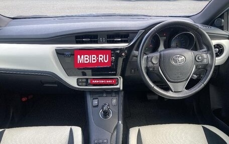 Toyota Auris II, 2017 год, 1 050 000 рублей, 7 фотография