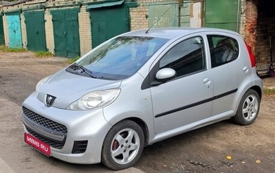 Peugeot 107 I рестайлинг, 2011 год, 550 000 рублей, 1 фотография