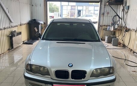 BMW 3 серия, 2001 год, 240 000 рублей, 1 фотография