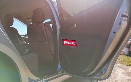 Toyota Prius, 2014 год, 1 020 000 рублей, 11 фотография
