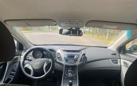 Hyundai Elantra V, 2015 год, 780 000 рублей, 6 фотография