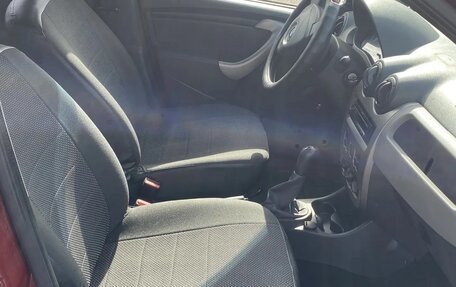 Renault Sandero I, 2013 год, 550 000 рублей, 14 фотография