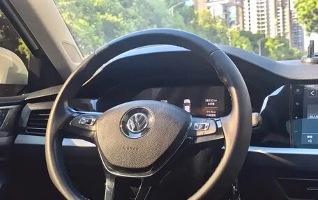 Volkswagen Lavida, 2022 год, 1 270 700 рублей, 14 фотография